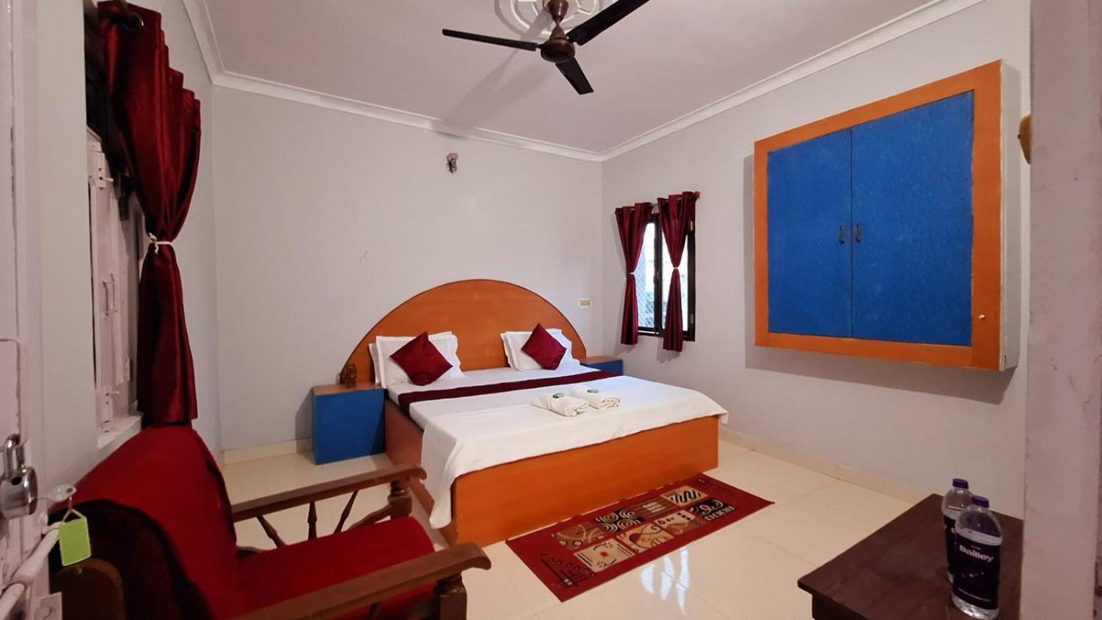 Mohit Paying Guest House Varanasi Exterior photo
