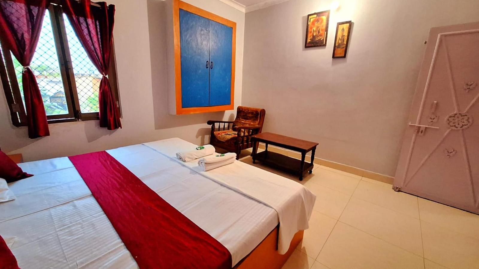 Mohit Paying Guest House Varanasi Exterior photo