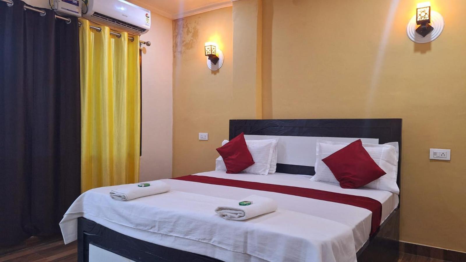 Mohit Paying Guest House Varanasi Exterior photo